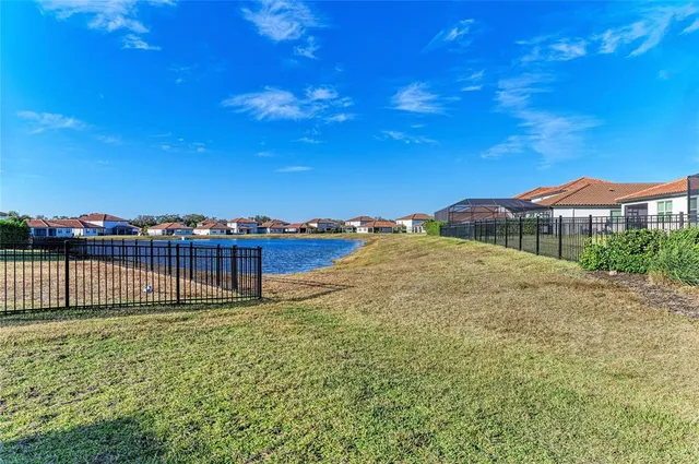 $3,300 | 13827 Green Hammock Place, Bradenton, FL 34211