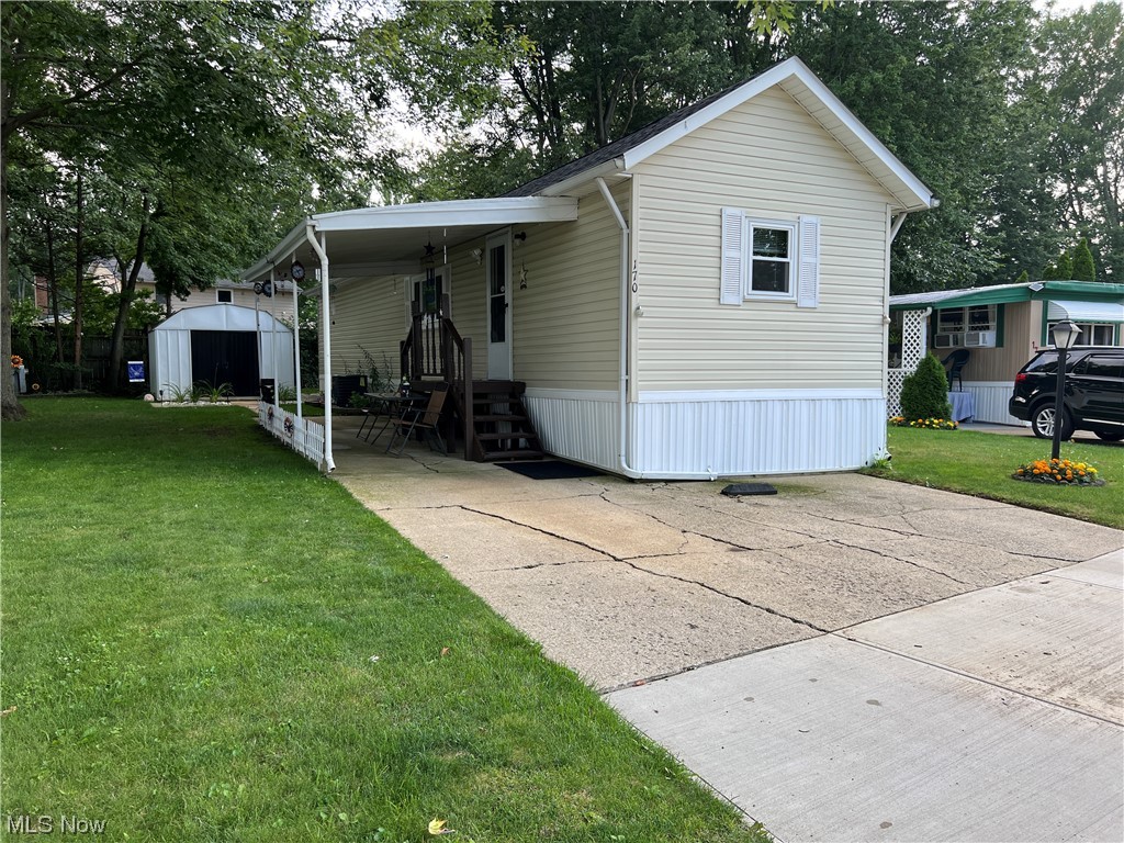 6610 Lear Nagle Road, Unit 170 North Ridgeville, OH 44039 - Photo 1 of 18