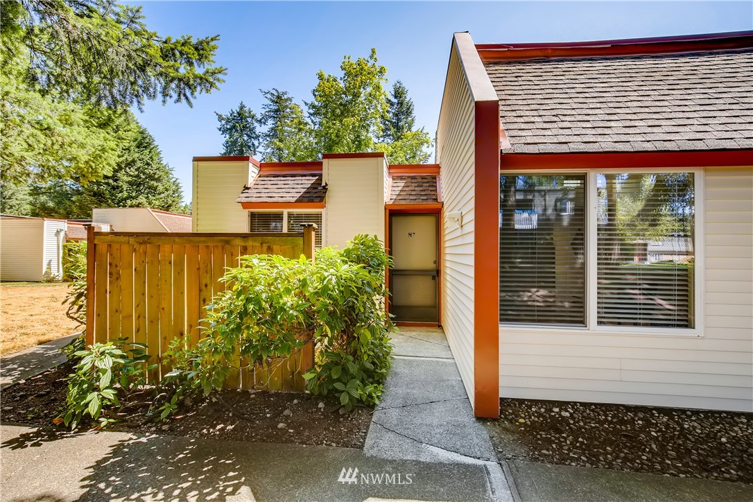 14600 Southeast 176th Street, Unit H7 Renton, WA 98058 - Photo 1 of 13 Gallery Image 1