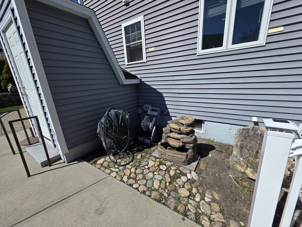 229 Concord Street Fall River, MA 02723 - Photo 32 of 40