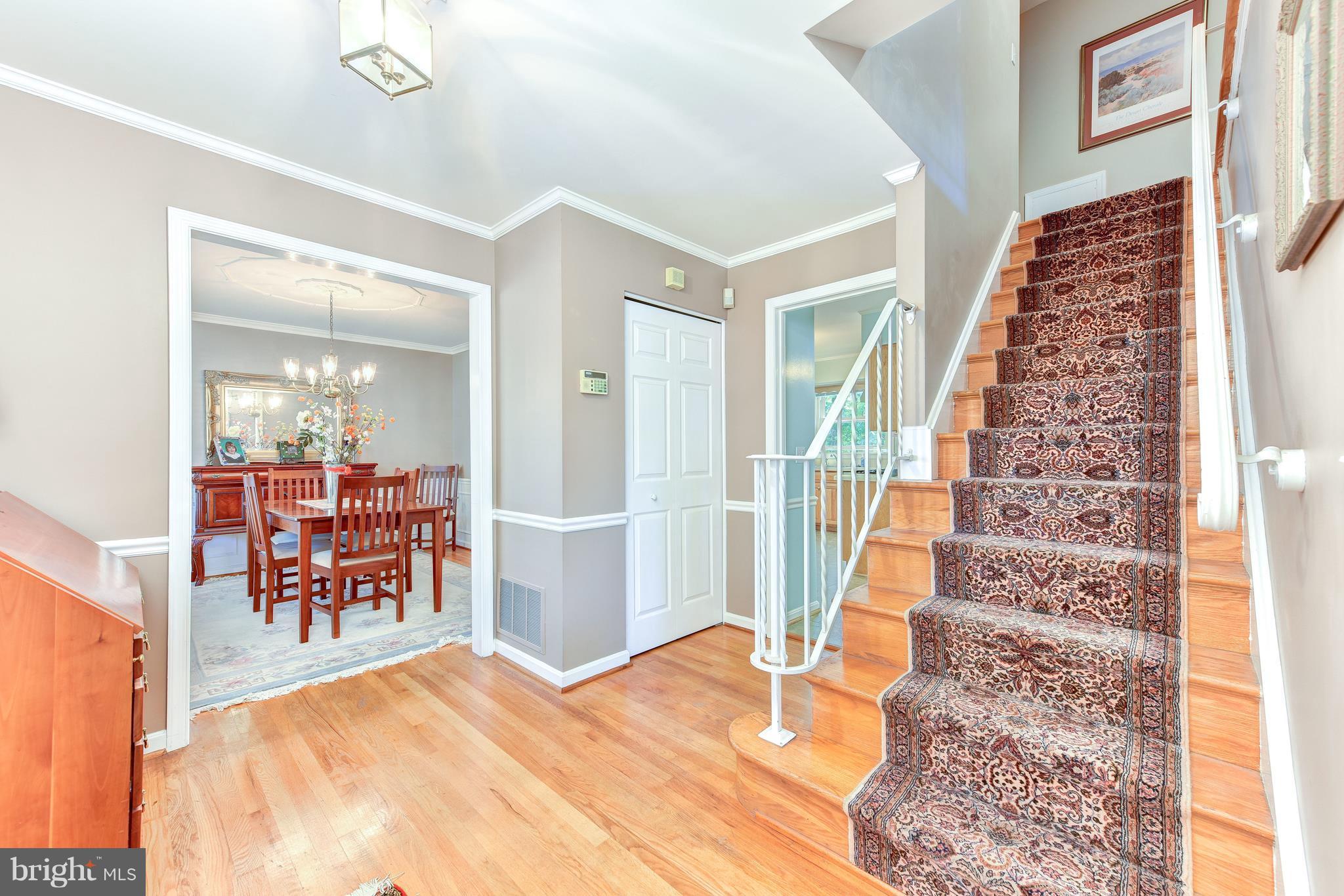 8705 Gateshead Road Alexandria, VA 22309 - Photo 2 of 30 Center hall colonial, hardwood floors throughout