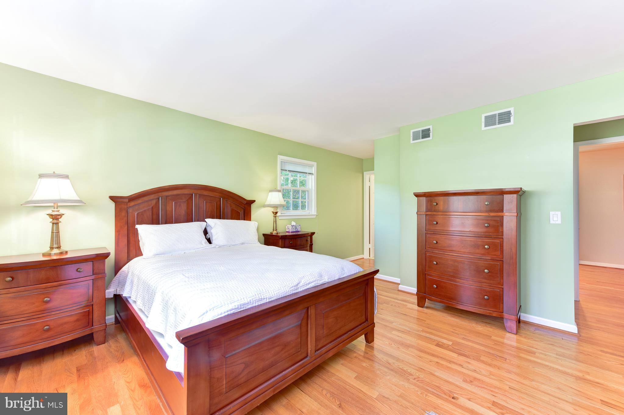 8705 Gateshead Road Alexandria, VA 22309 - Photo 15 of 30 Master bedroom