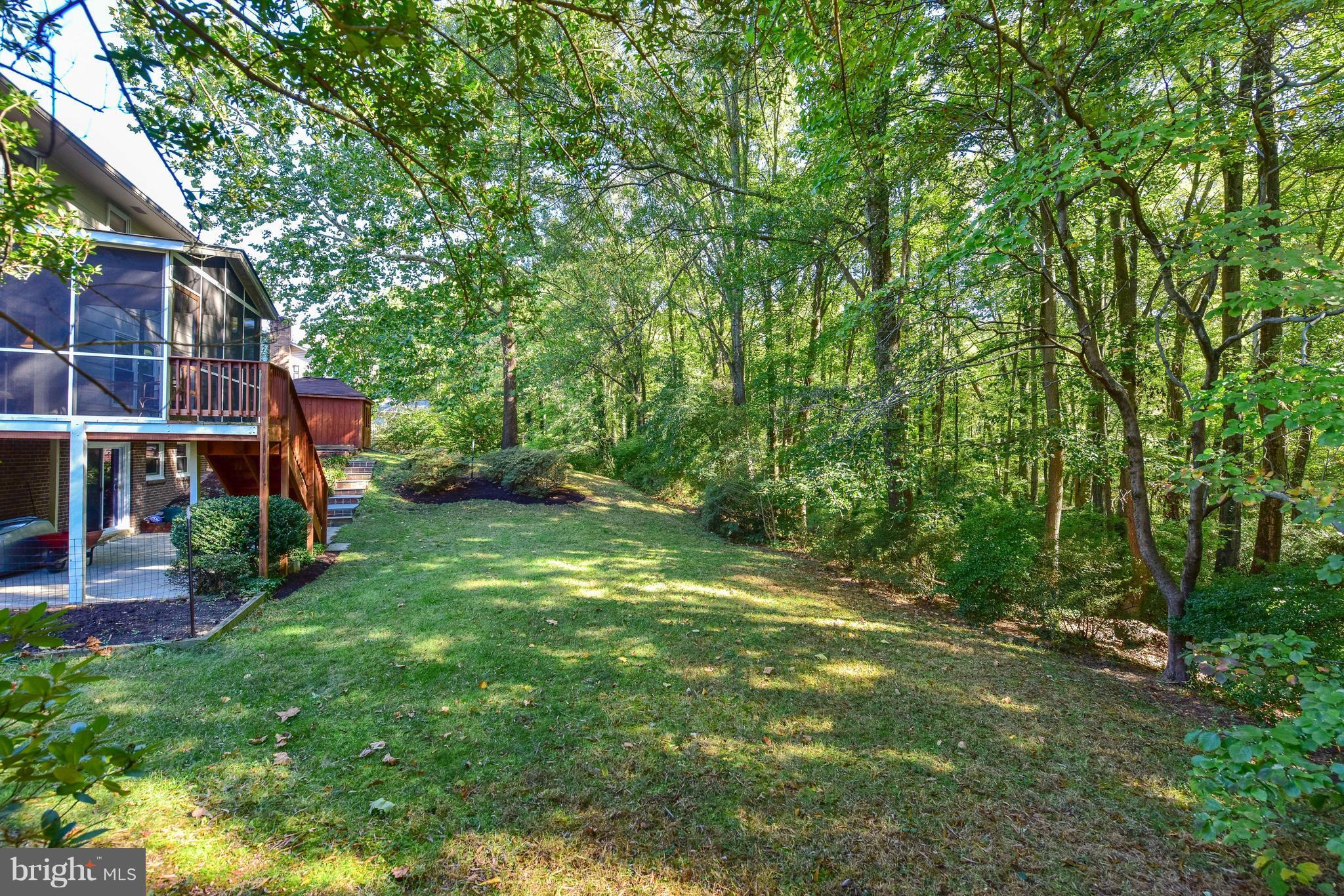 8705 Gateshead Road Alexandria, VA 22309 - Photo 29 of 30 Private backyard