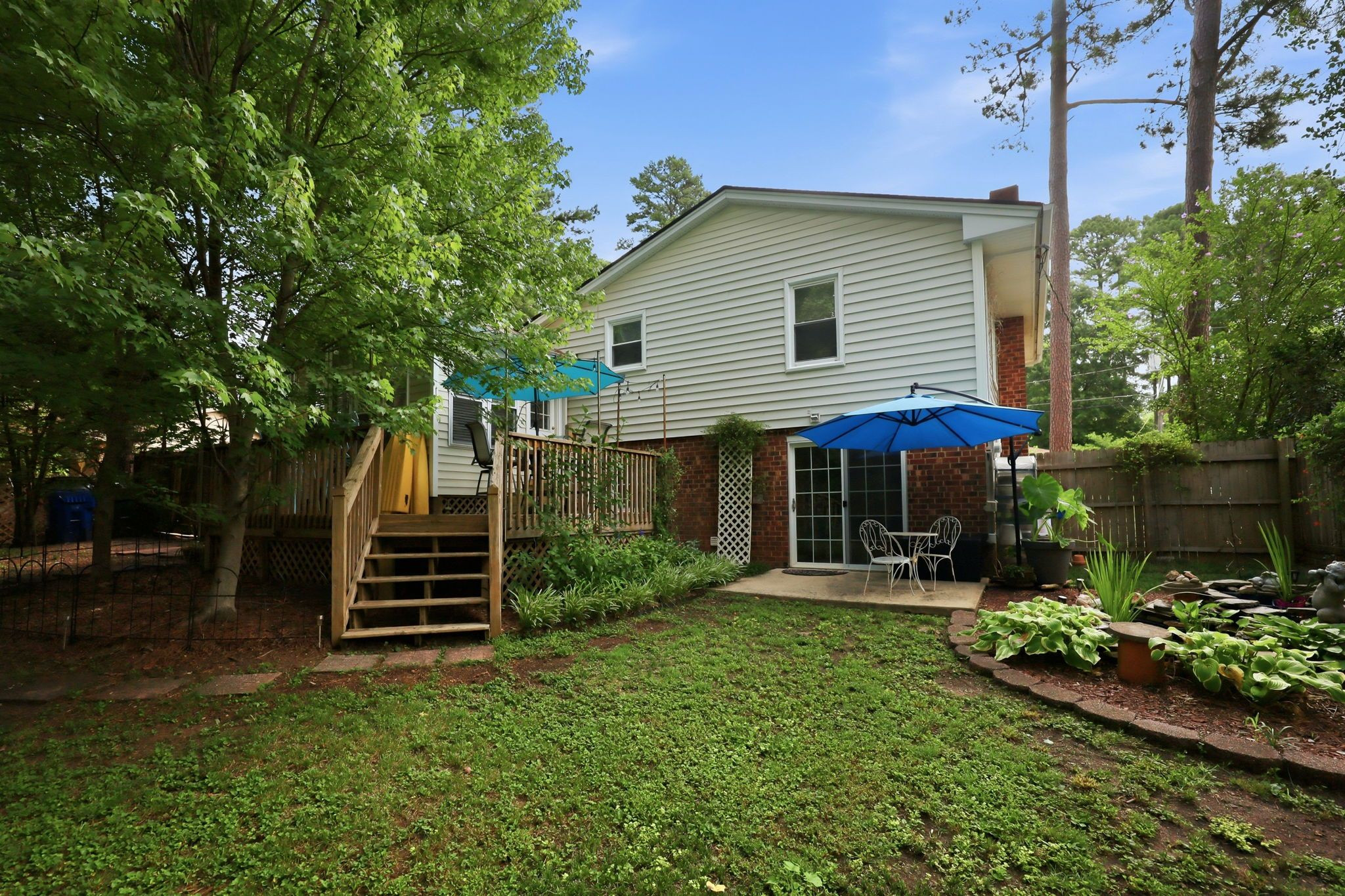 3629 Allendale Drive Raleigh, NC 27604 - Photo 8 of 37 32-web-or-mls-IMG_1041.jpg