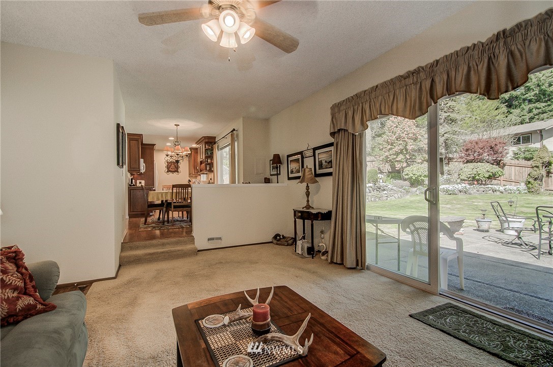 14008 147th Place Southeast Renton, WA 98059 - Photo 12 of 24