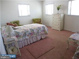 1581 Shoemaker Road Abington, PA 19001 - Photo 8 of 10 Bedroom