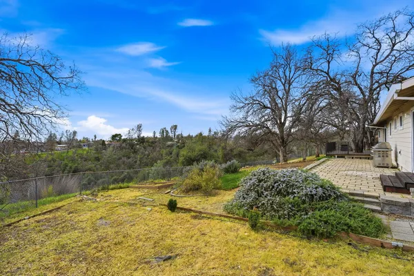 $389,000 | 2415 Marion Court, Redding, CA 96001