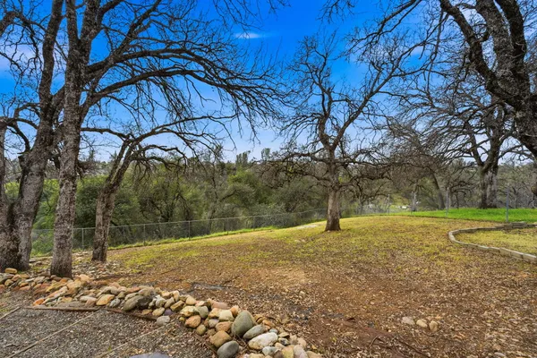 $389,000 | 2415 Marion Court, Redding, CA 96001