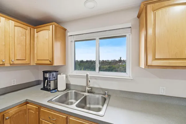 $389,000 | 2415 Marion Court, Redding, CA 96001