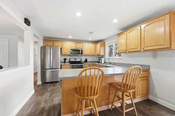 $389,000 | 2415 Marion Court, Redding, CA 96001