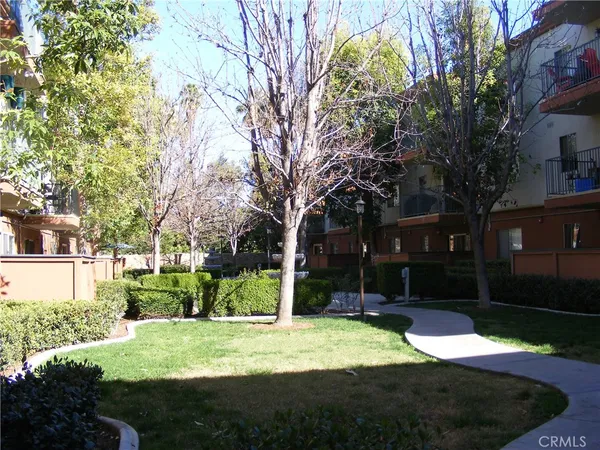 $2,250 | 400 North Acacia Avenue, Fullerton, CA 92831