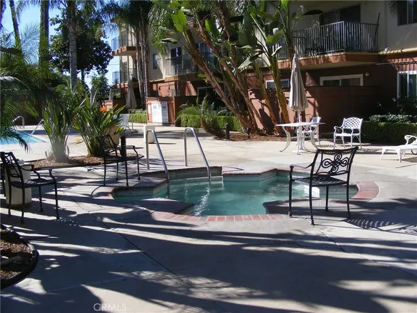$2,250 | 400 North Acacia Avenue, Fullerton, CA 92831