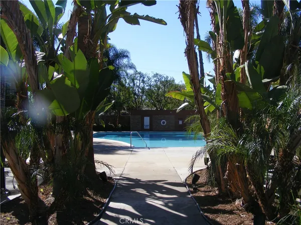$2,250 | 400 North Acacia Avenue, Fullerton, CA 92831