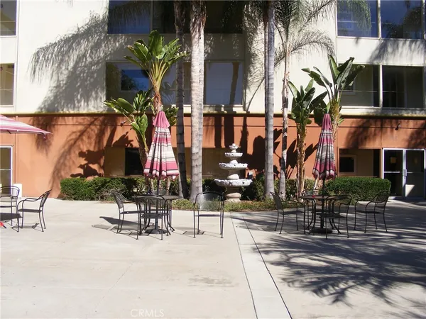 $2,250 | 400 North Acacia Avenue, Fullerton, CA 92831