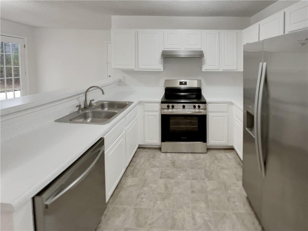 1105 Allen Road Grantville, GA 30220 - Photo 2 of 21