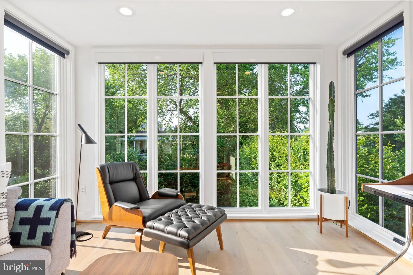 3417 R Street Northwest Washington, DC 20007 - Photo 14 of 29 Stunning view to expansive backyard