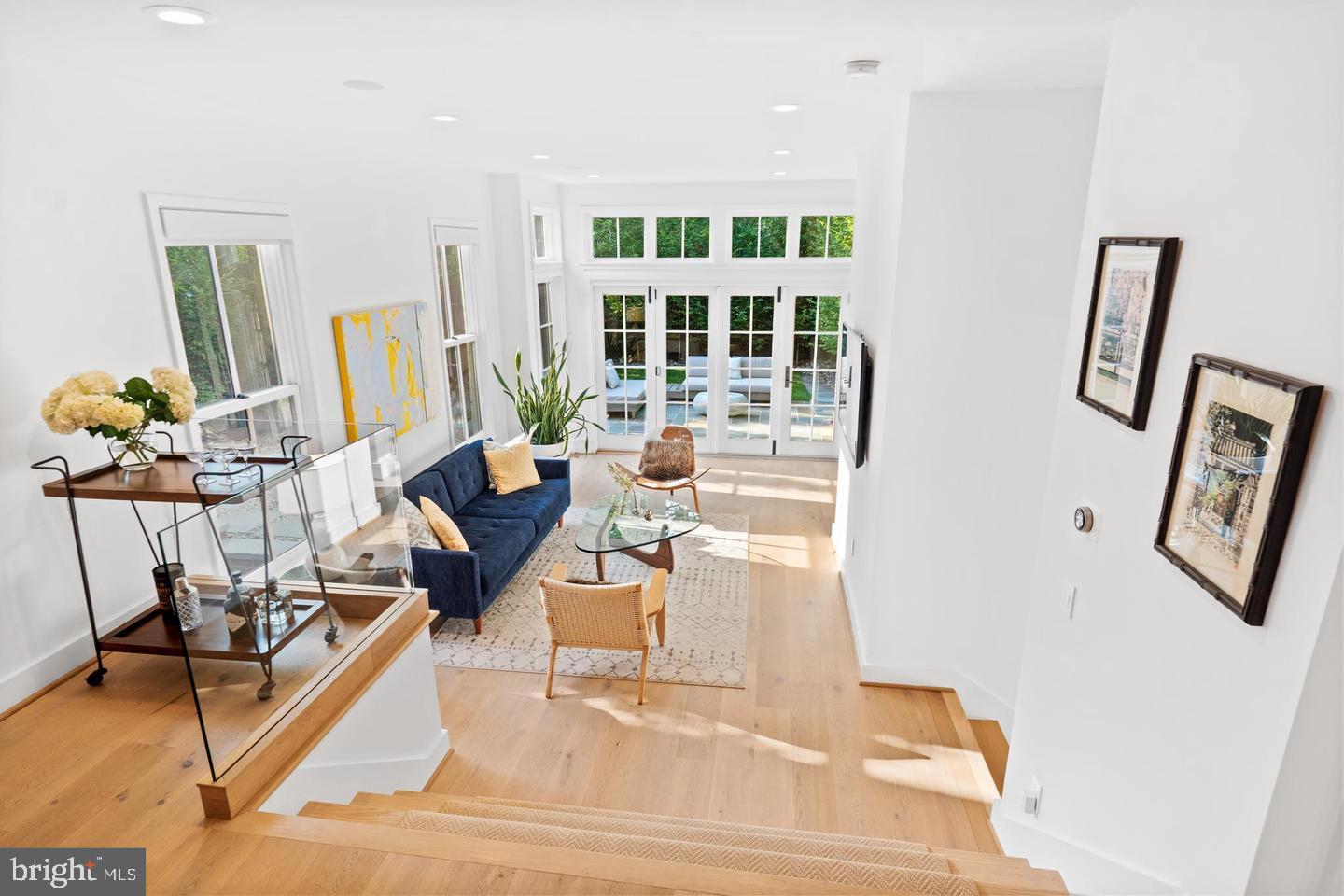 3417 R Street Northwest Washington, DC 20007 - Photo 8 of 29 Dramatic sunken Family Room
