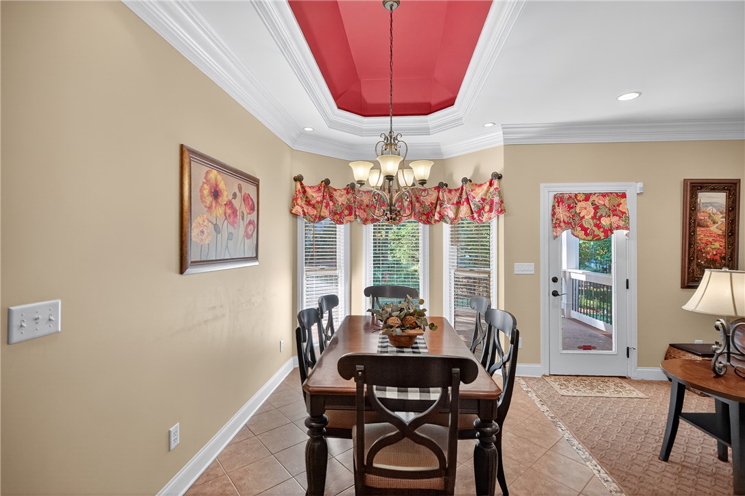 307 Holly Ridge Drive Anderson, SC 29621 - Photo 14 of 41 Breakfast Area