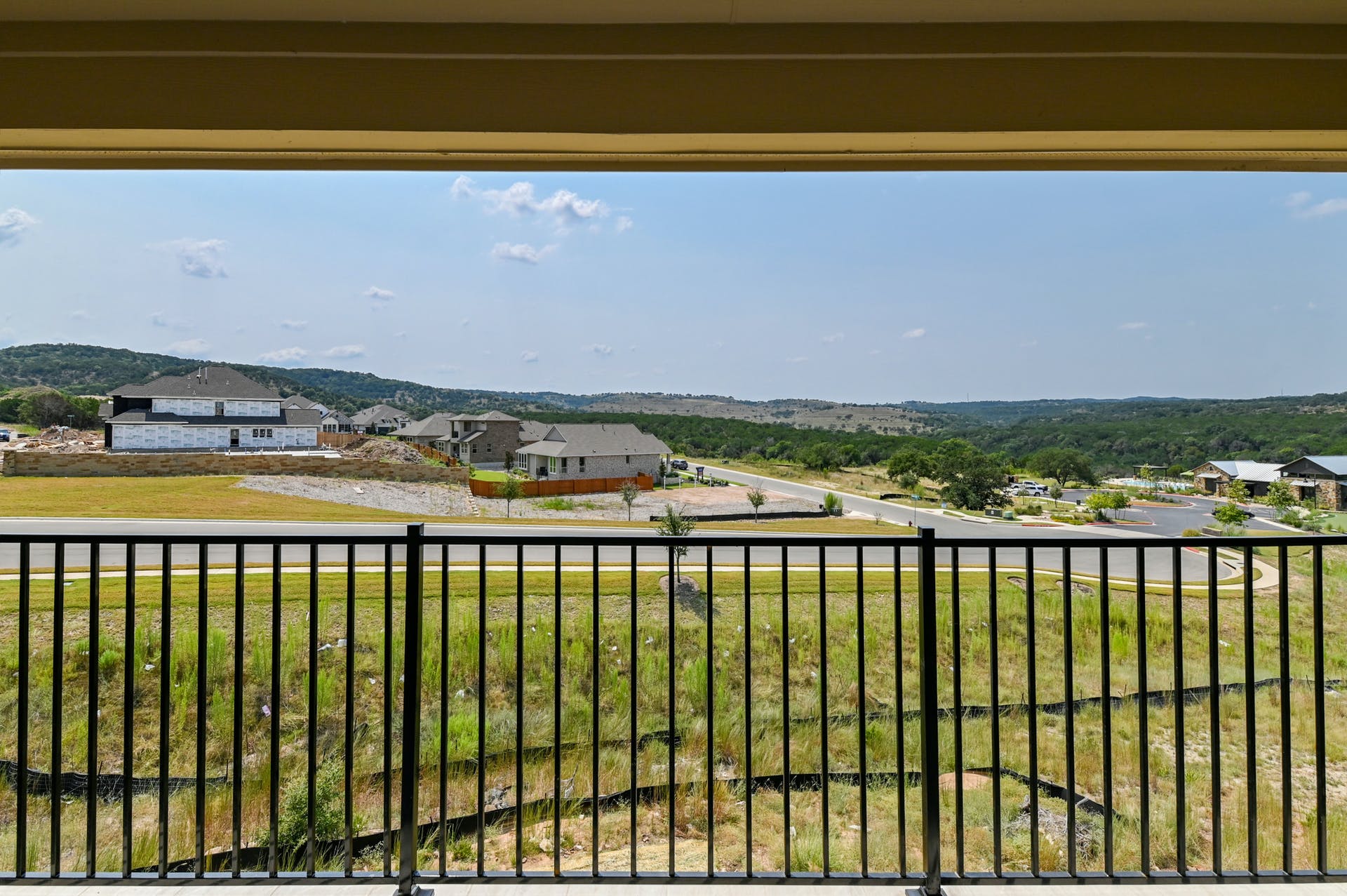 19005 Fernando Trail Austin, TX 78738 - Photo 5 of 35 Unblocking view of upstairs balcony
