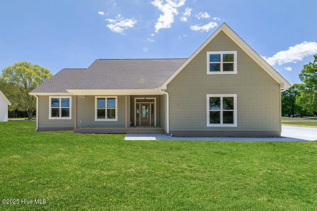 1102 Soundside Road Edenton, NC 27932 - Photo 27 of 32 Front