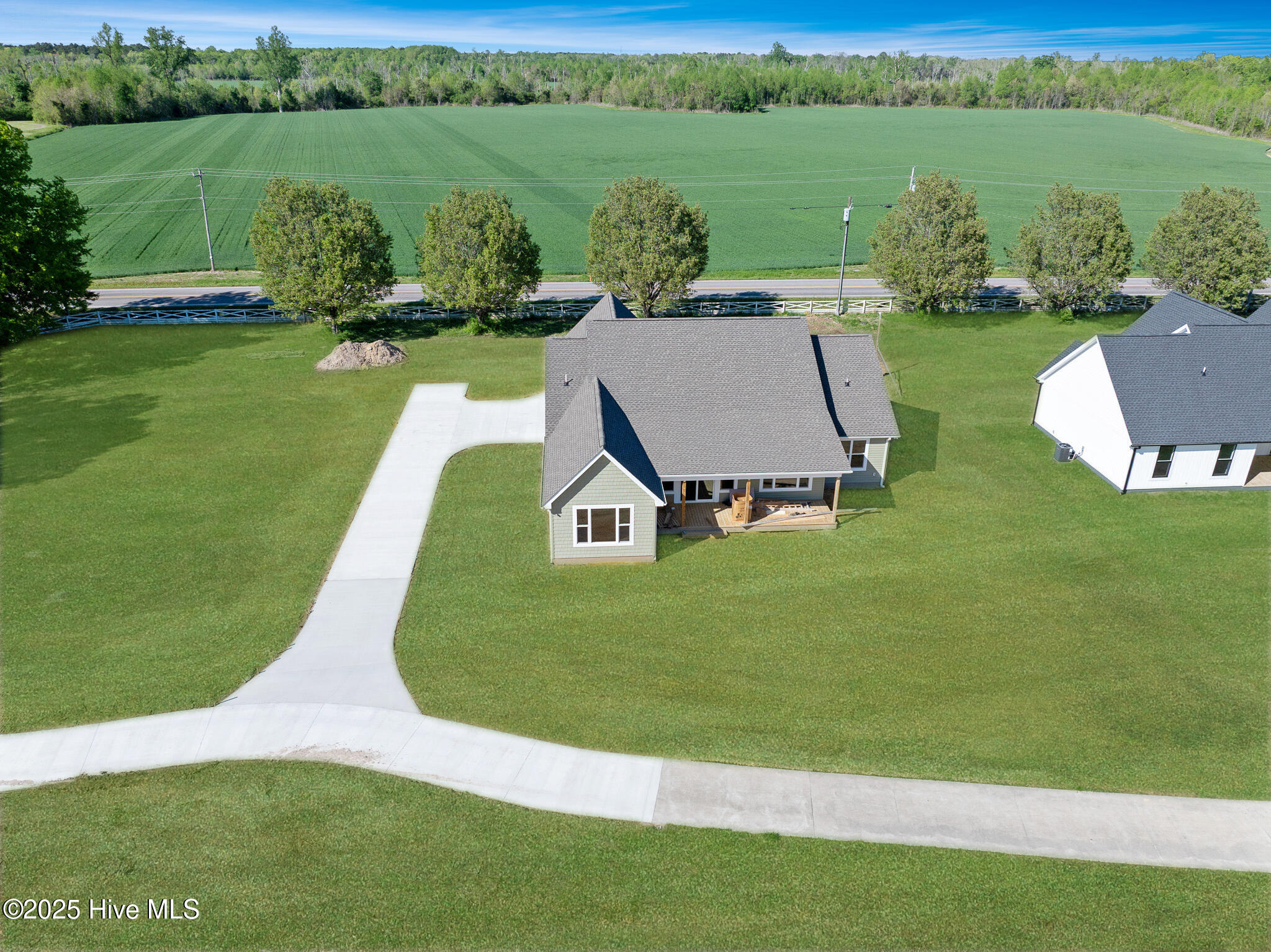 1102 Soundside Road Edenton, NC 27932 - Photo 30 of 32 DJI_20250409162110_0160_D