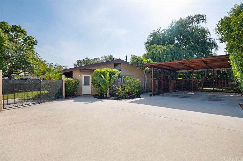 625 Rosemarie Drive Arcadia, CA 91007 - Photo 28 of 35 front view of a house with a yard