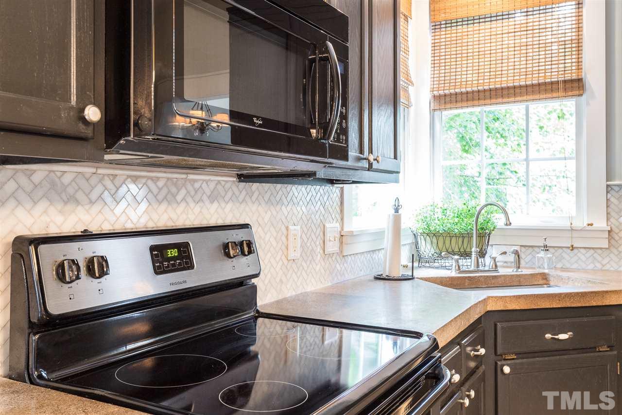 12221 Freemont Lane Raleigh, NC 27613 - Photo 12 of 30 Gallery Image 12