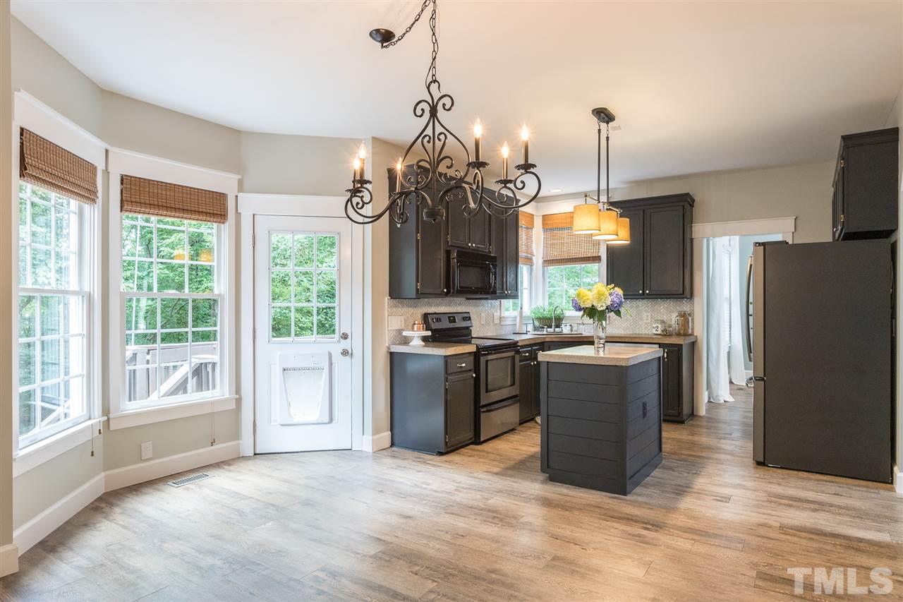12221 Freemont Lane Raleigh, NC 27613 - Photo 13 of 30 Gallery Image 13