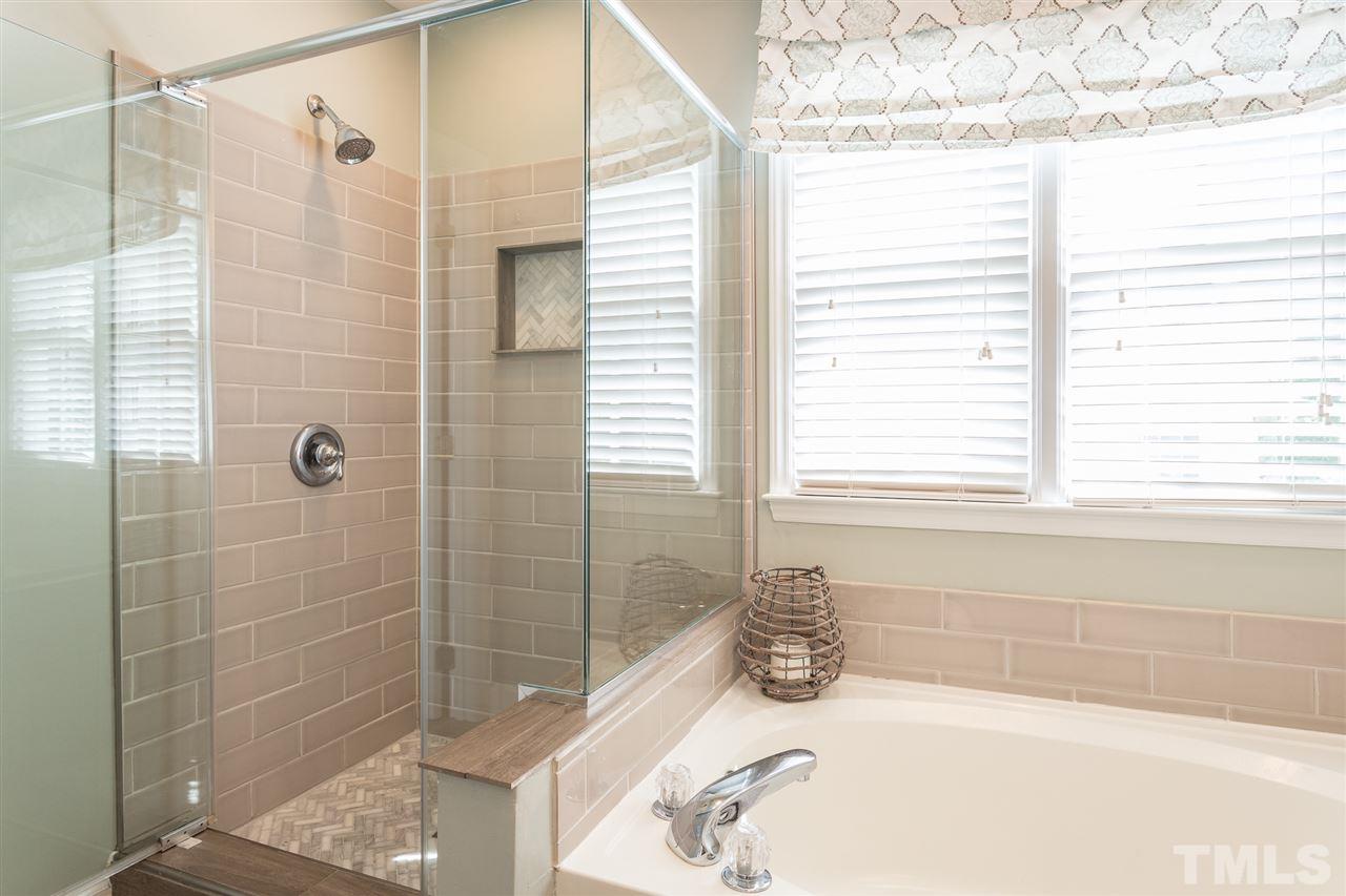 12221 Freemont Lane Raleigh, NC 27613 - Photo 22 of 30 Gallery Image 22