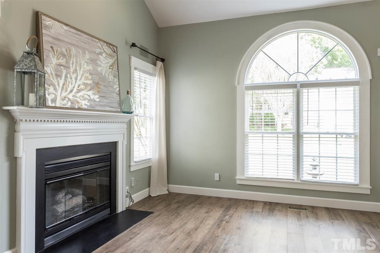 12221 Freemont Lane Raleigh, NC 27613 - Photo 6 of 30 Gallery Image 6