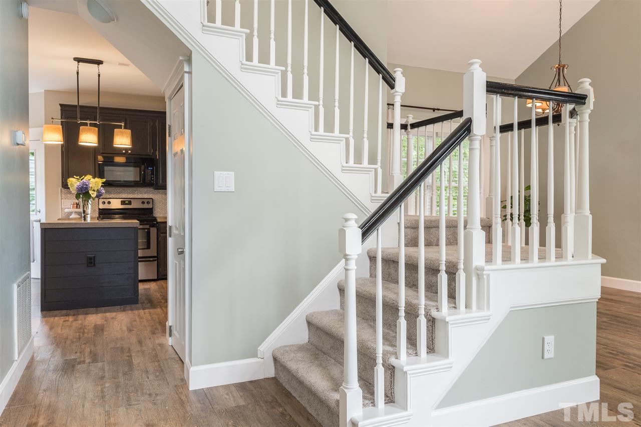 12221 Freemont Lane Raleigh, NC 27613 - Photo 9 of 30 Gallery Image 9