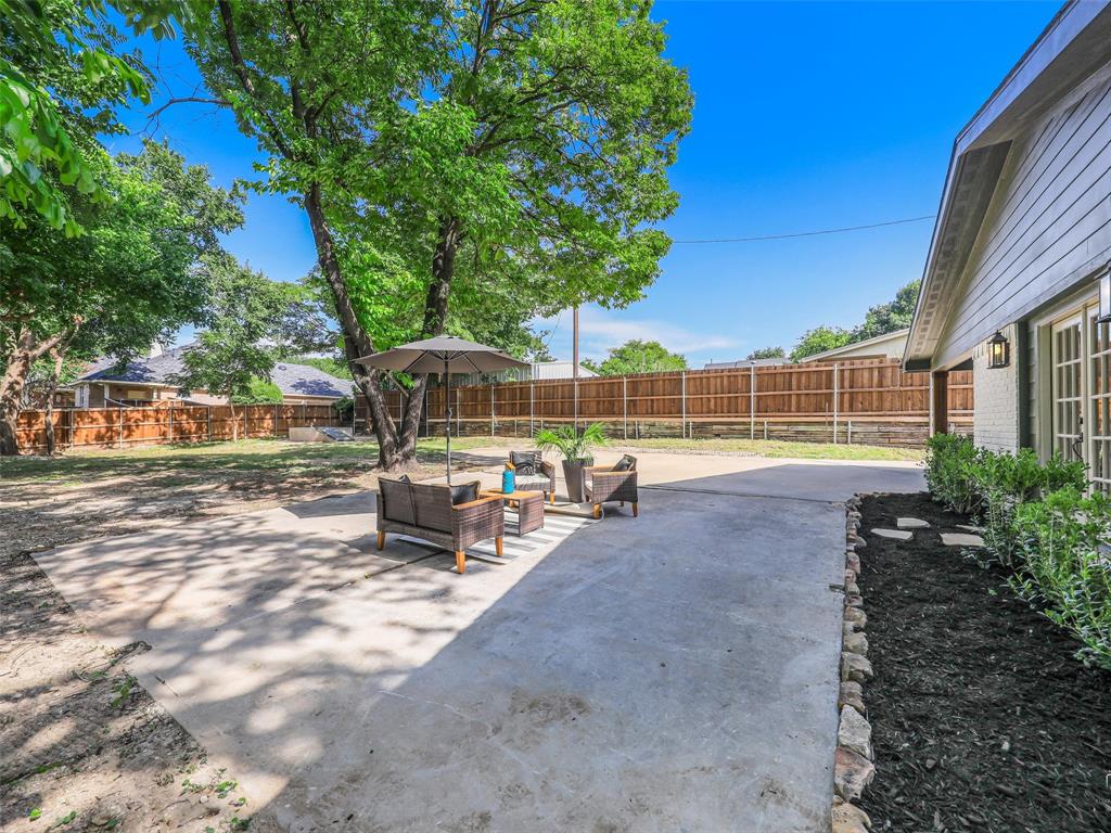 9800 North County Road Frisco, TX 75033 - Photo 37 of 39