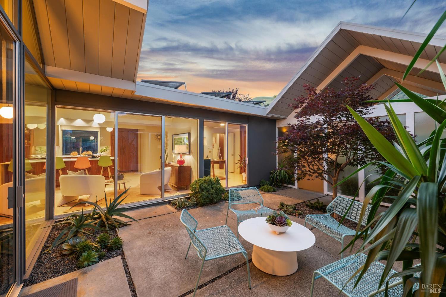 1349 Idylberry Road San Rafael, CA 94903 - Photo 9 of 53