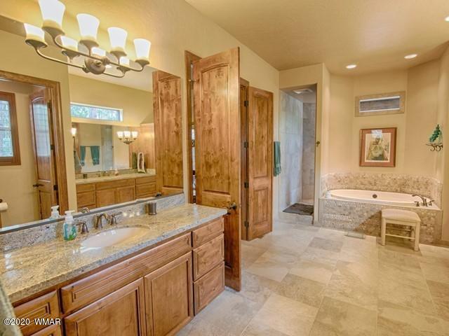 1411 South Falling Leaf Road Show Low, AZ 85901 - Photo 18 of 43 Gallery Image 18