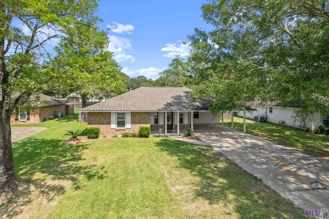 $274,900 | 10844 Carmel Drive, Baton Rouge, LA 70818