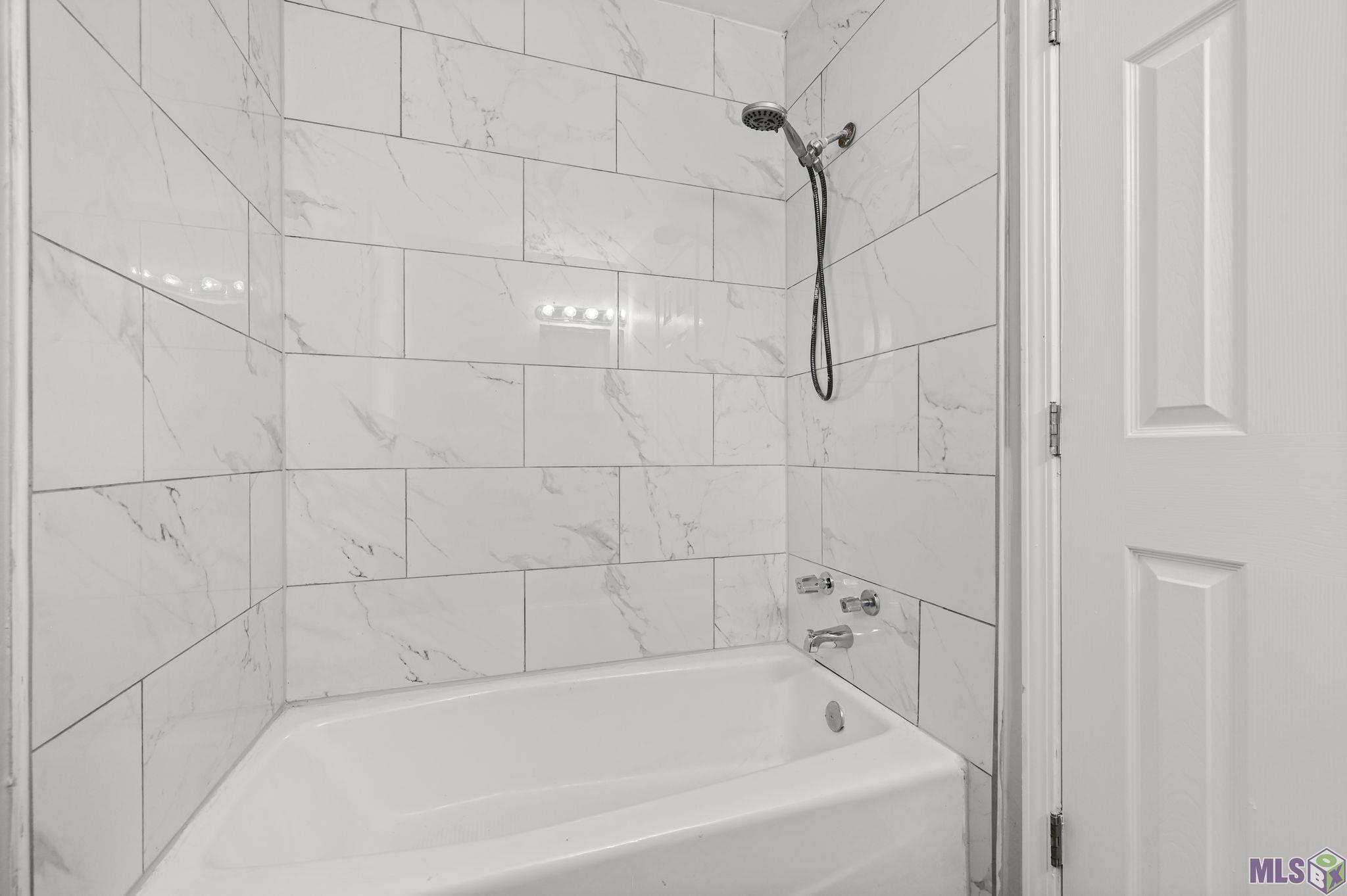 10844 Carmel Drive Baton Rouge, LA 70818 - Photo 11 of 22