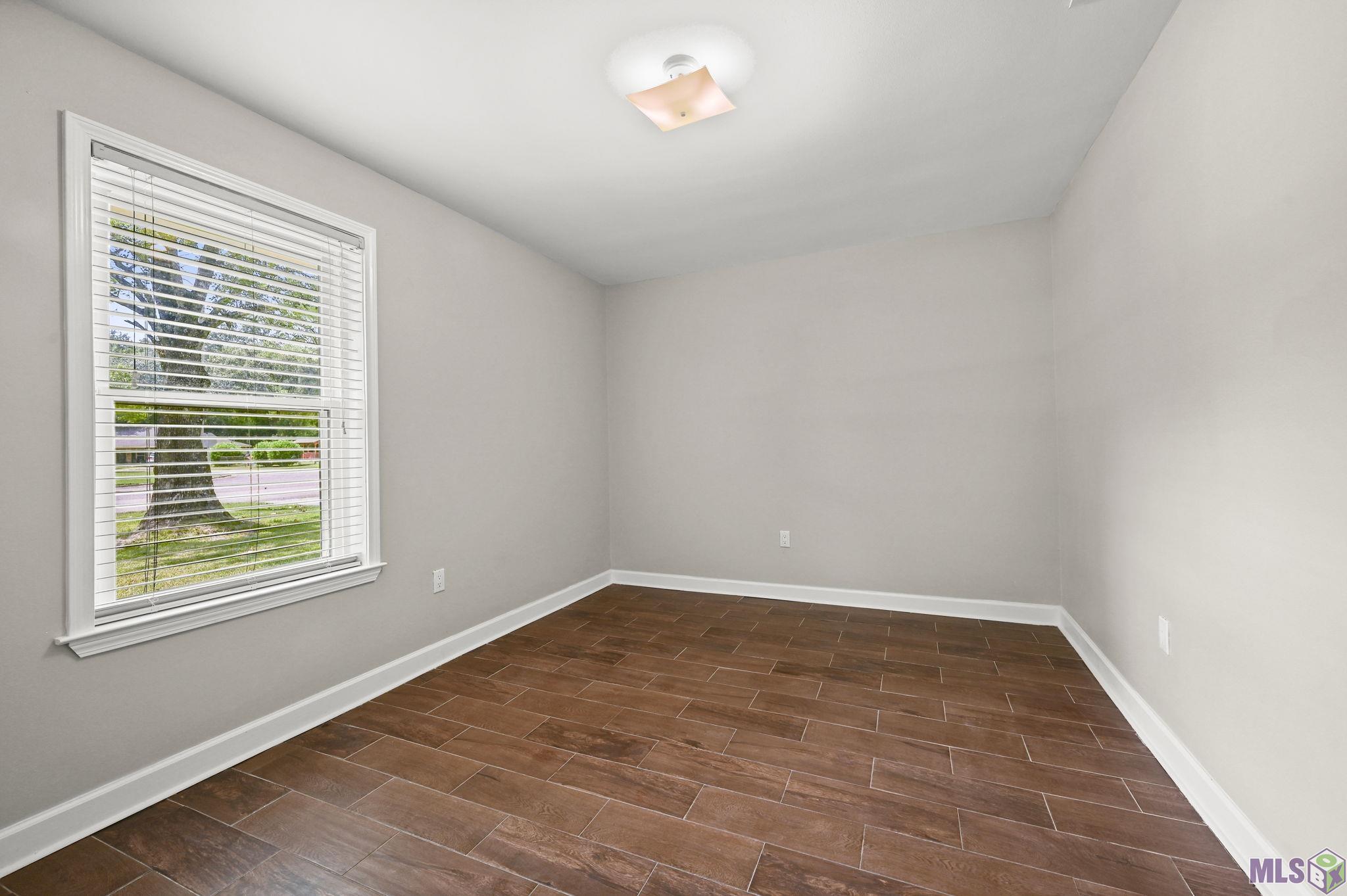 10844 Carmel Drive Baton Rouge, LA 70818 - Photo 14 of 22