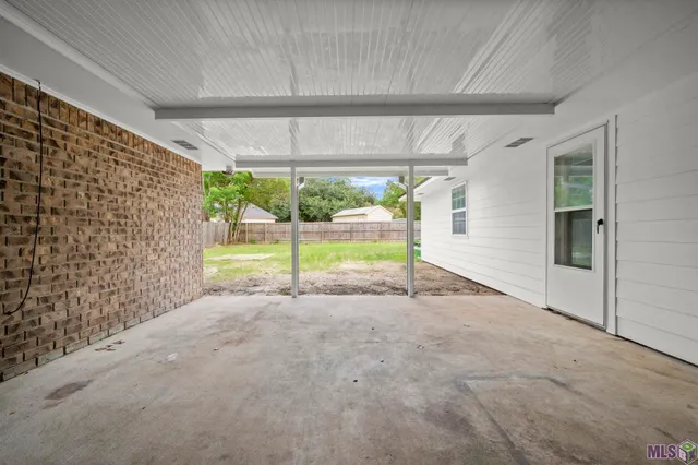 $274,900 | 10844 Carmel Drive, Baton Rouge, LA 70818