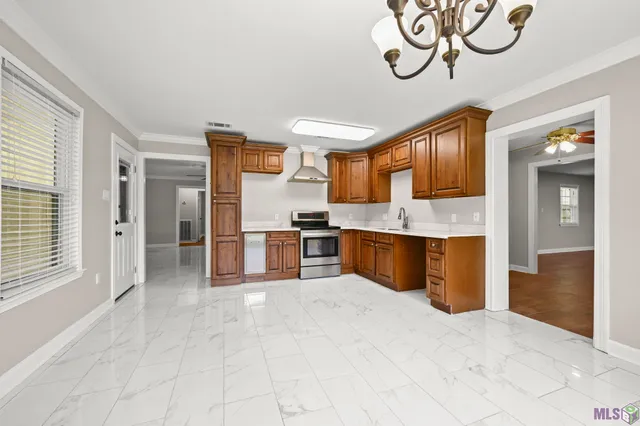 $274,900 | 10844 Carmel Drive, Baton Rouge, LA 70818