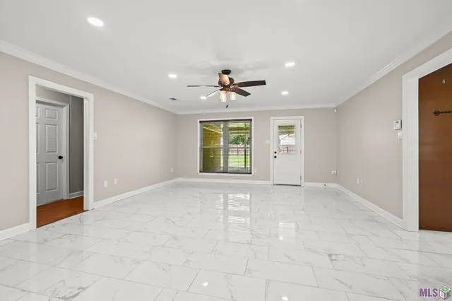 $274,900 | 10844 Carmel Drive, Baton Rouge, LA 70818