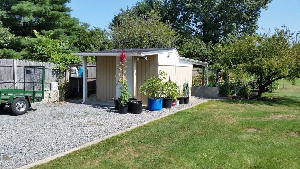 9 Golfview Road Acushnet, MA 02743 - Photo 18 of 20 Gallery Image 18