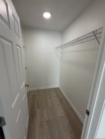 $1,800 | 268 County Road 341, La Vernia, TX 78121