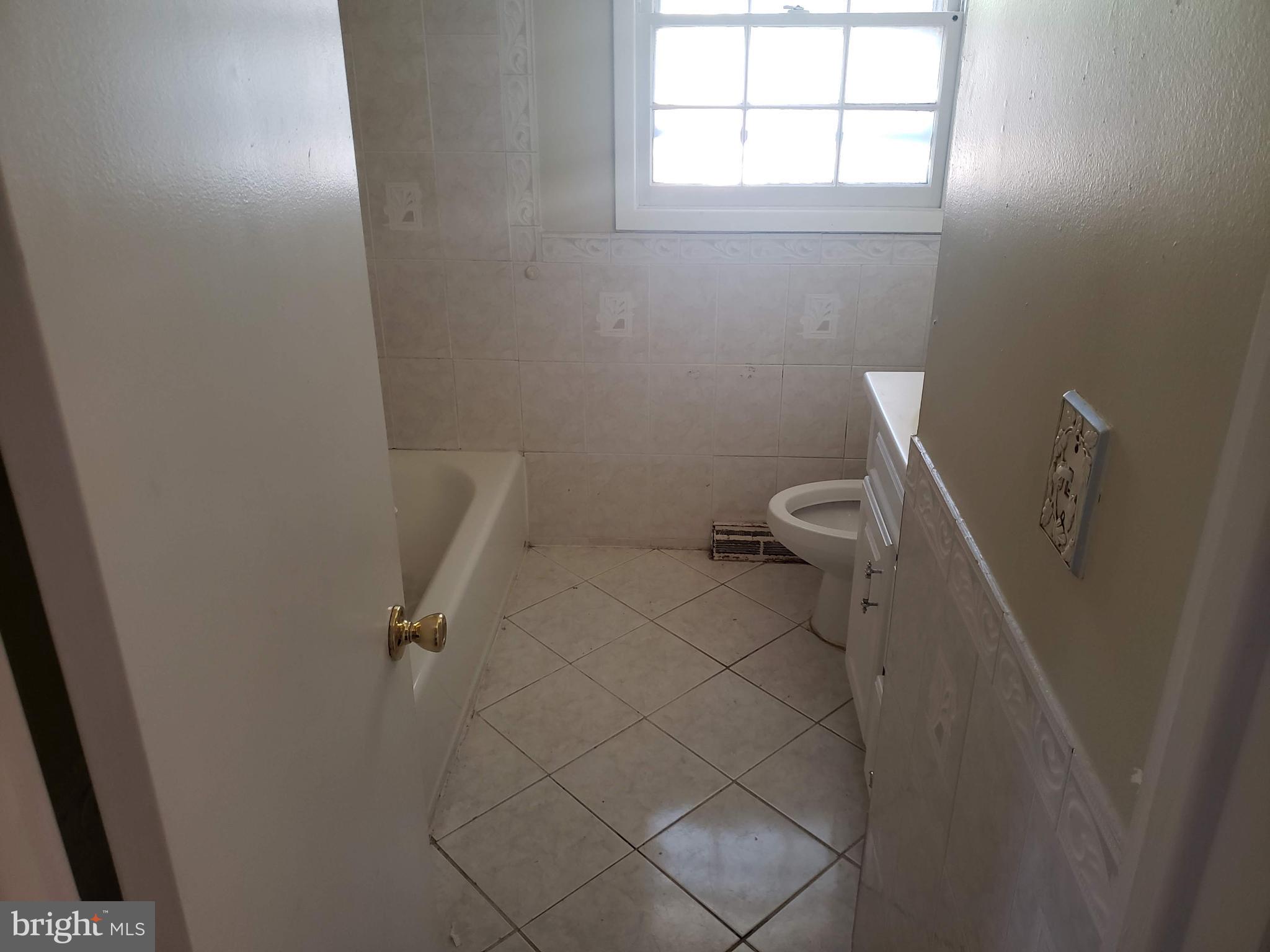 8009 Frye Road Alexandria, VA 22309 - Photo 14 of 18 bathroom 2