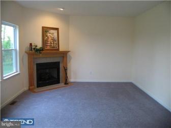 1554 Monroeville Road Monroeville, NJ 08343 - Photo 3 of 12 Family Room