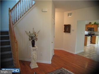 1554 Monroeville Road Monroeville, NJ 08343 - Photo 4 of 12 Foyer