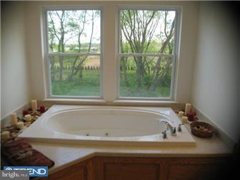 1554 Monroeville Road Monroeville, NJ 08343 - Photo 7 of 12 Bathroom
