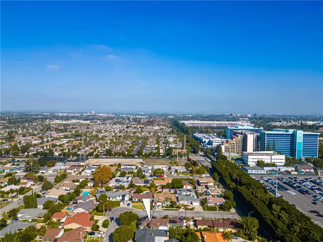 $1,199,888 | 1722 South Heather Lane, Anaheim, CA 92802