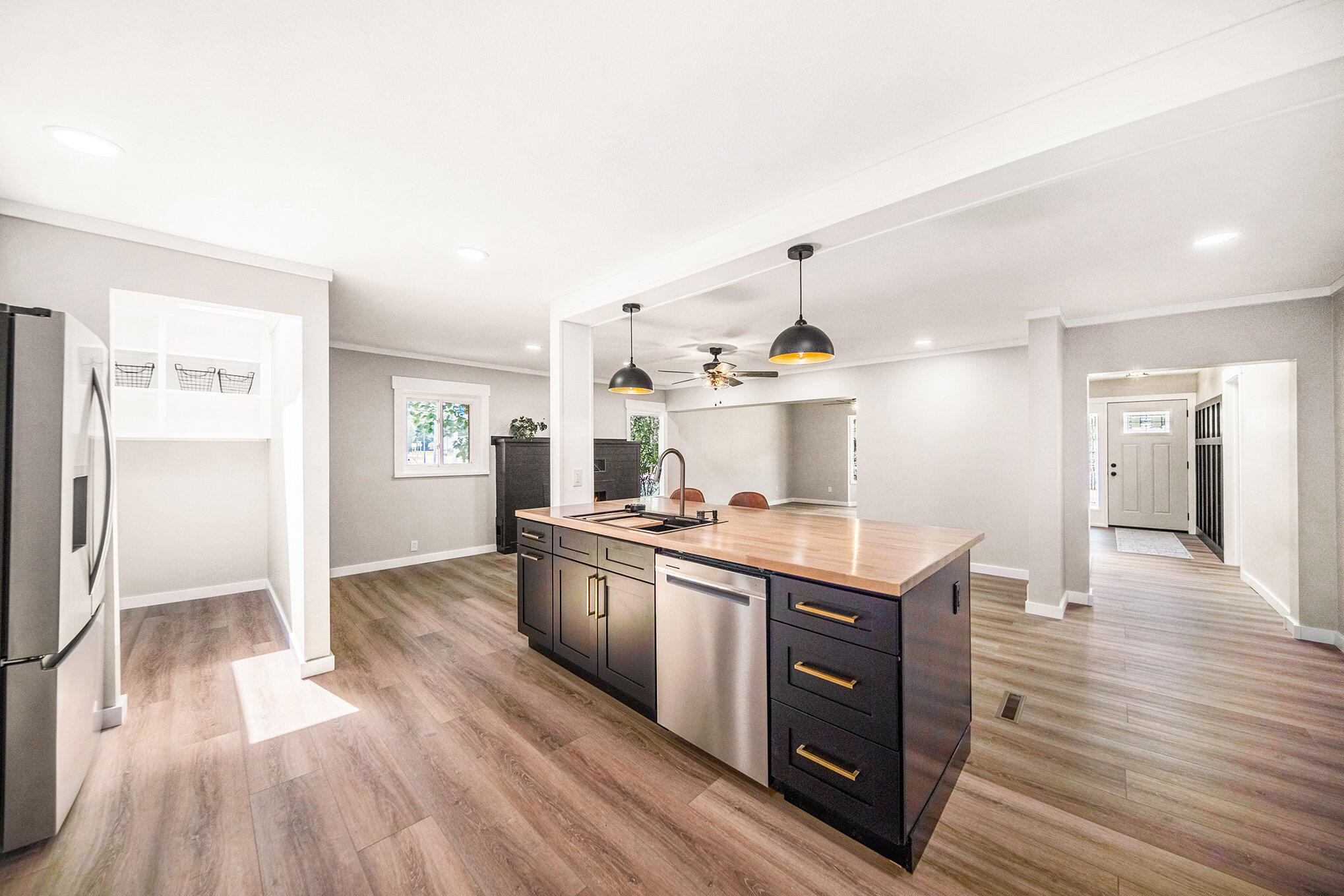 1945 Cooper Street Jackson, MI 49202 - Photo 12 of 29 1945 Cooper St Jackson, MI Home for sale