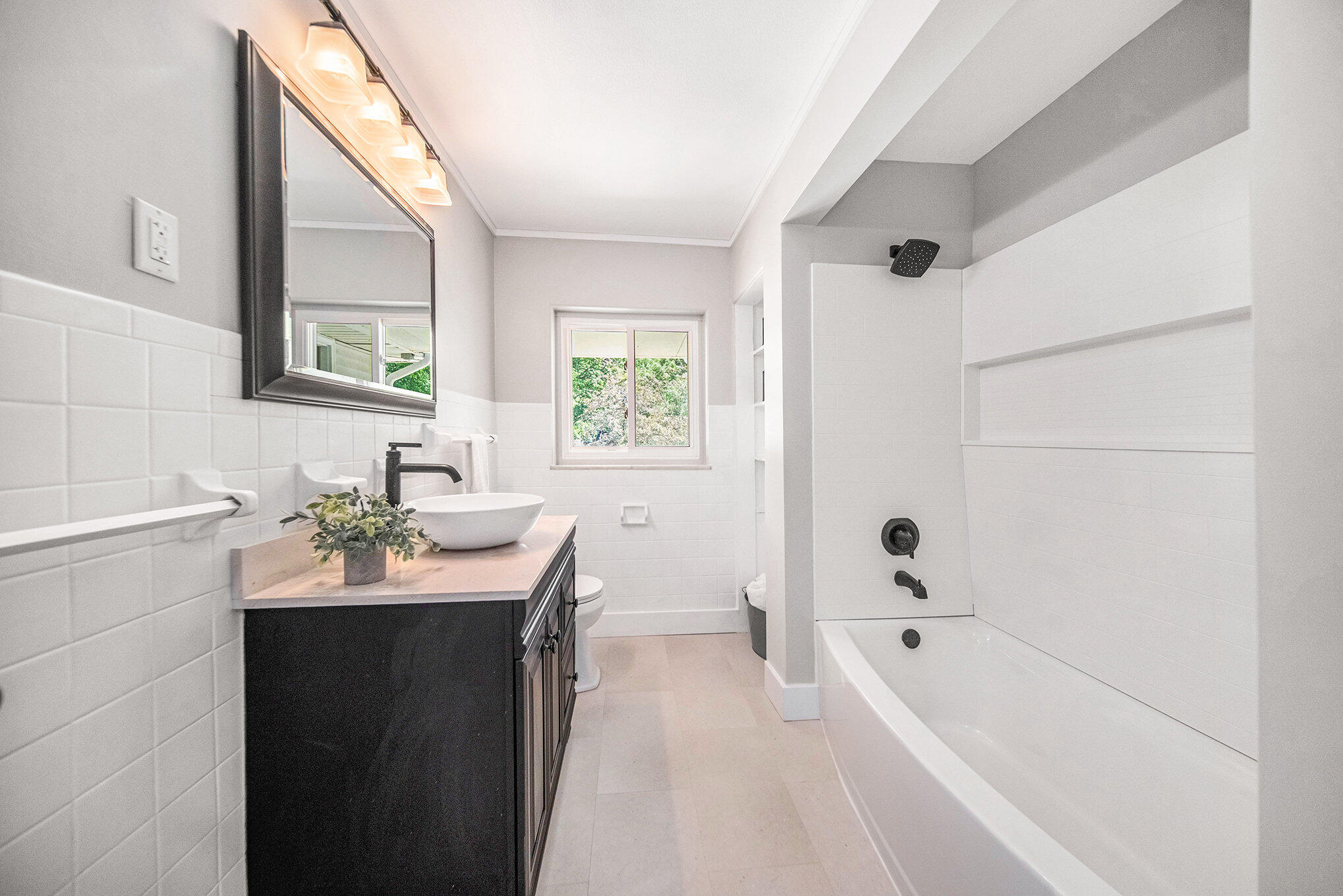 1945 Cooper Street Jackson, MI 49202 - Photo 18 of 29 1945 Cooper St Jackson, MI Home for sale