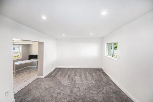 $299,900 | 1945 Cooper Street, Jackson, MI 49202